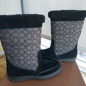 Black Coach Fleece Lined Boots (8.5)